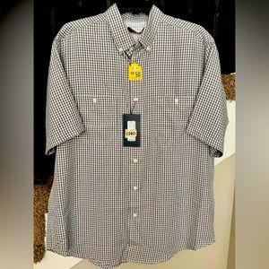 Men’s BRAND NEW Size Large Vented Short Sleeve Shirt   #1540